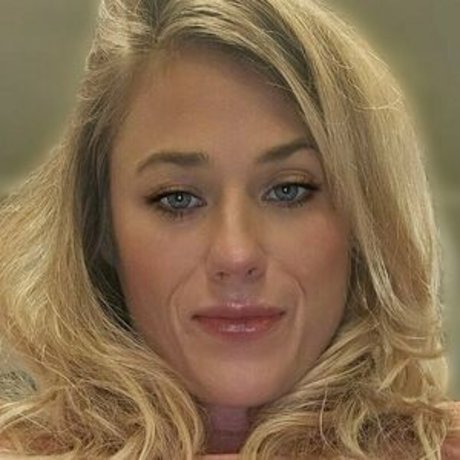 Sarah Bear photo 5