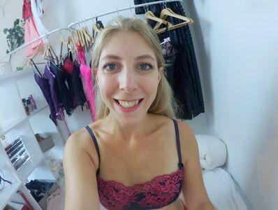 sarah_secret photo 7
