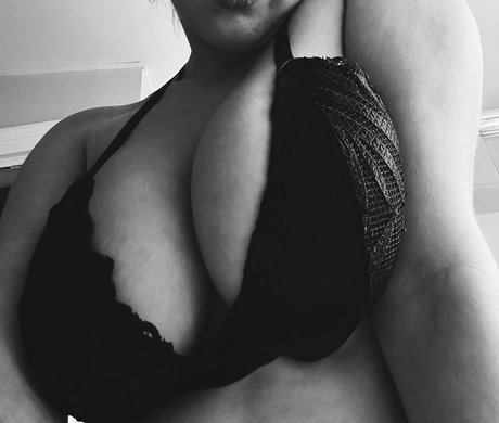 Savannah Straff photo 37