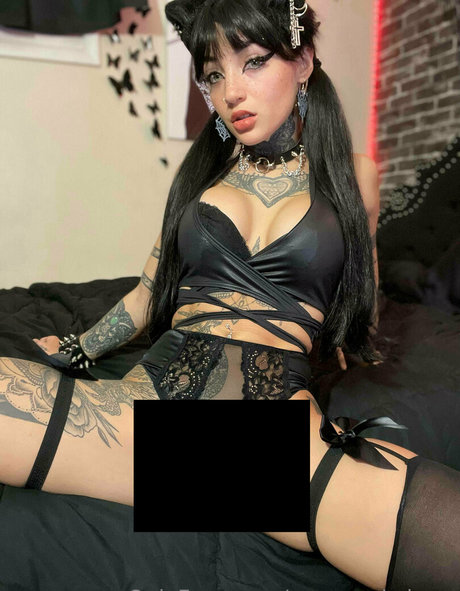 Savannahskyex photo 19