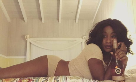 Scarlette Douglas photo 8