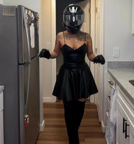 Sdninjababe photo 3