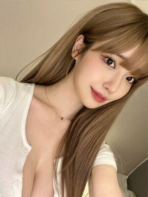 Se Yeon photo 97