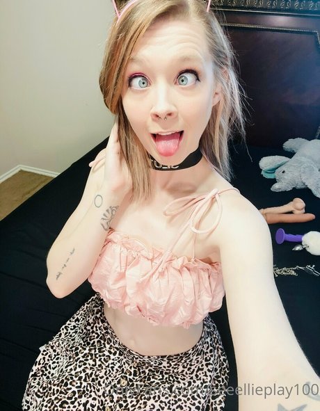 Seeellieplay100 photo 57