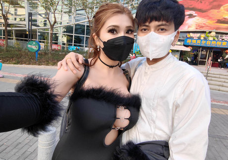 SexyCyborg photo 22