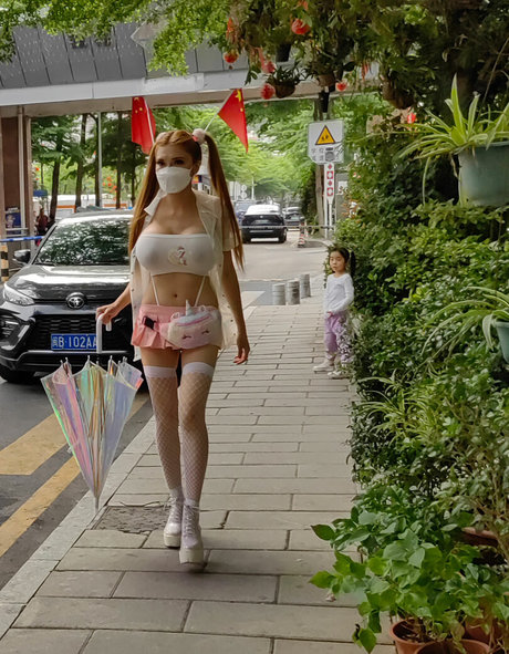 SexyCyborg photo 140