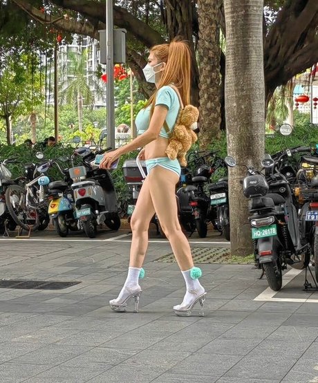 SexyCyborg photo 232