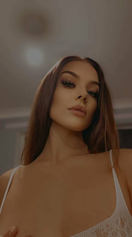 Shannon Moore photo 17