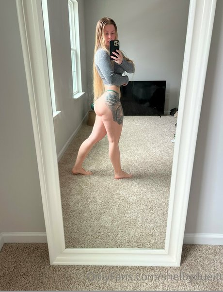 Shelby Dueitt photo 74