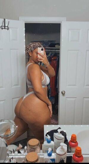 Shelbyjayy0 photo 3