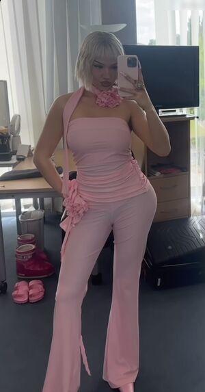 Shirin David photo 173