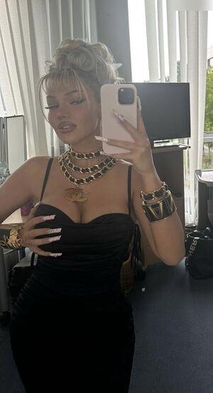 Shirin David photo 198