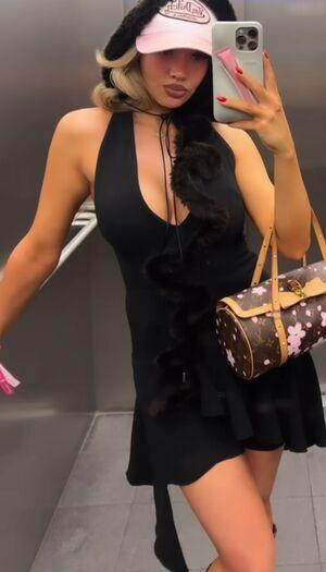 Shirin David photo 394
