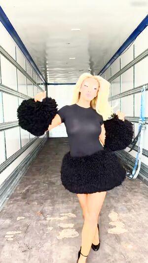 Shirin David photo 473