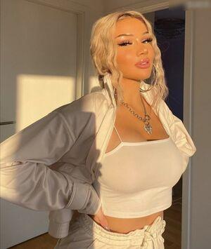 Shirin David photo 503