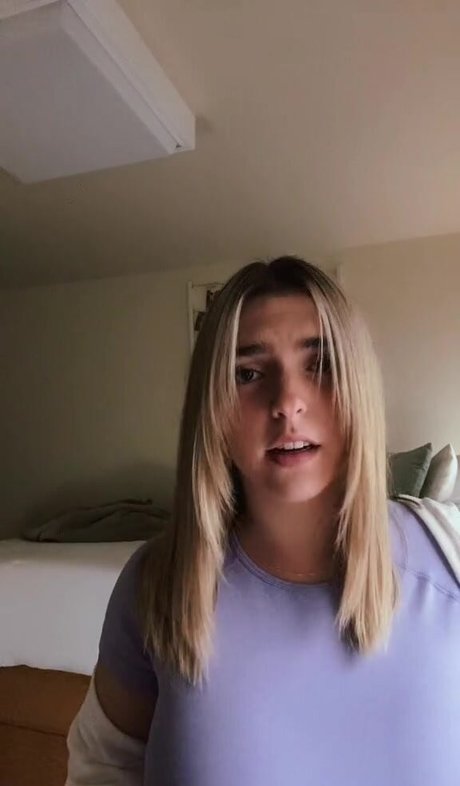 Sierra Bellingar photo 7