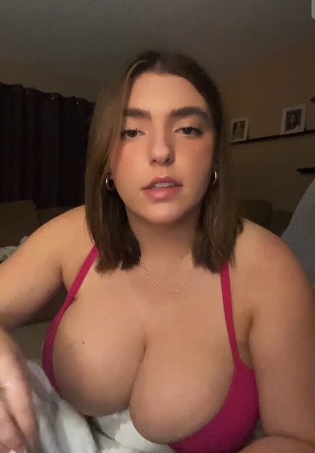 Sierra Bellingar photo 41