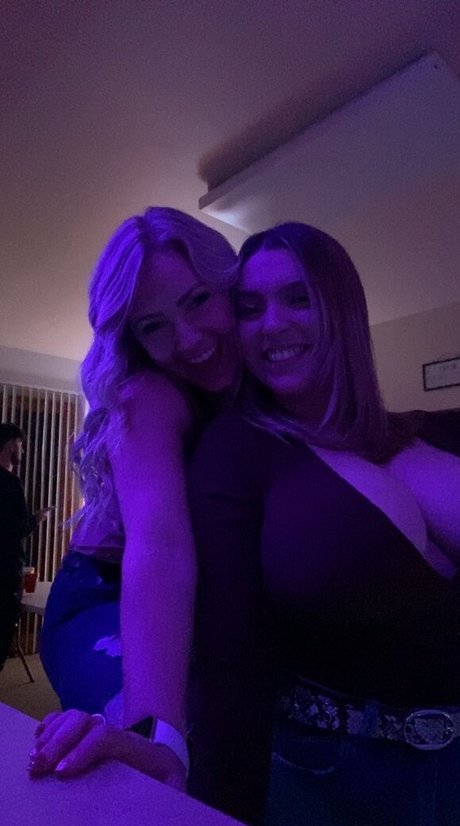Sierra Bellingar photo 50