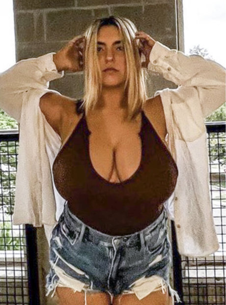 Sierra Bellingar photo 88