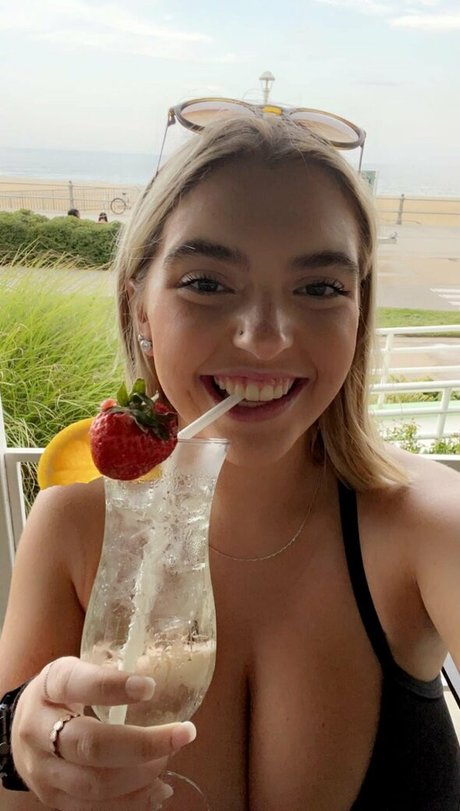 Sierra Bellingar photo 154