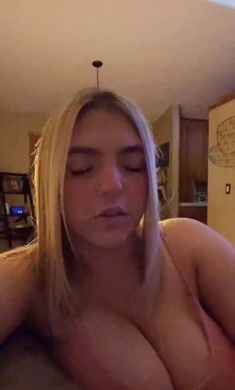 Sierra Bellingar photo 168