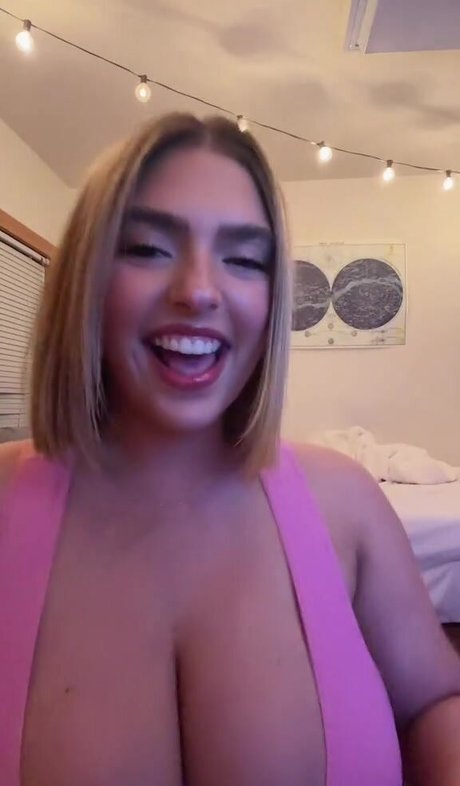 Sierra Bellingar photo 351