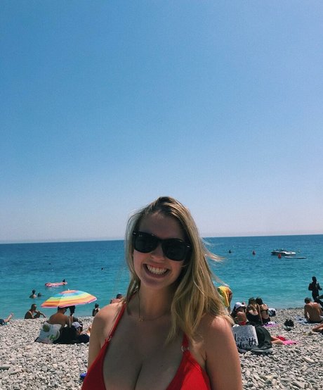 Sierra Bellingar photo 427
