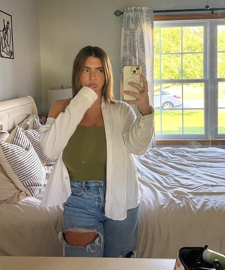 Sierra Bellingar photo 460