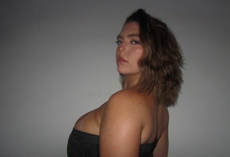 Sierra Bellingar photo 463
