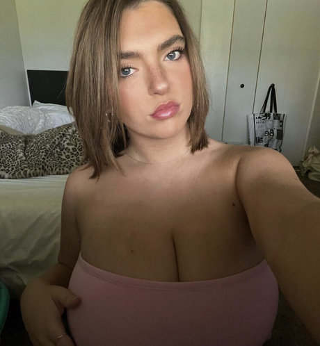 Sierra Bellingar photo 503