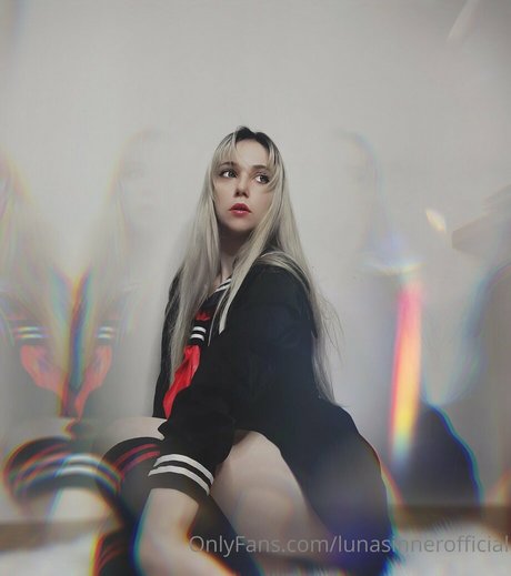 Sinnerluna photo 23