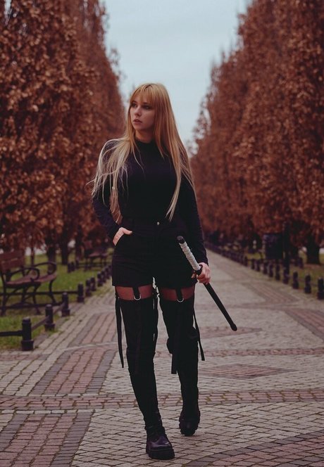 Sinnerluna photo 32