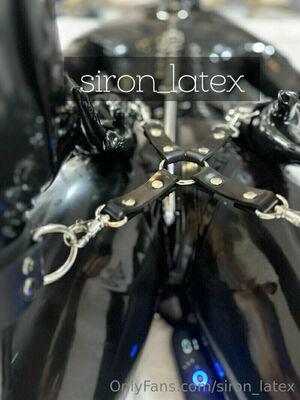 siron_latex photo 77