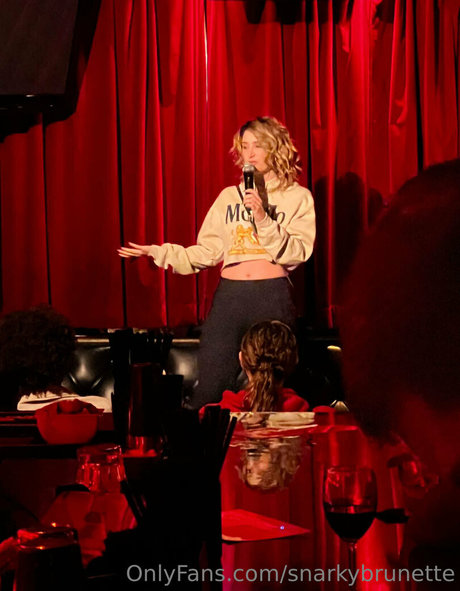 Snarkybrunette photo 84