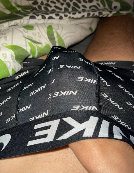 Snkrs_uncensored photo 8