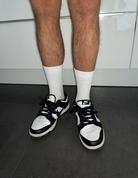 Snkrs_uncensored photo 16