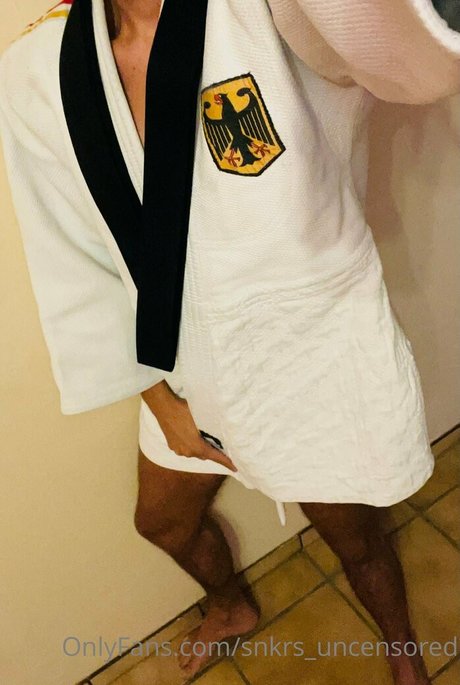 Snkrs_uncensored photo 85