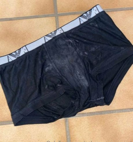 Snkrs_uncensored photo 92