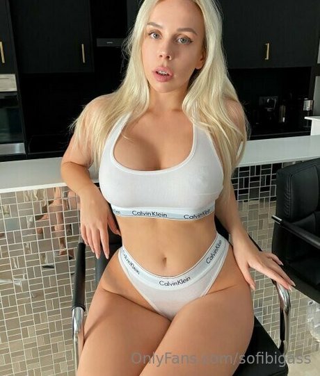 Sofibigass photo 189