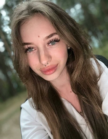 Sofibloom1 photo 5