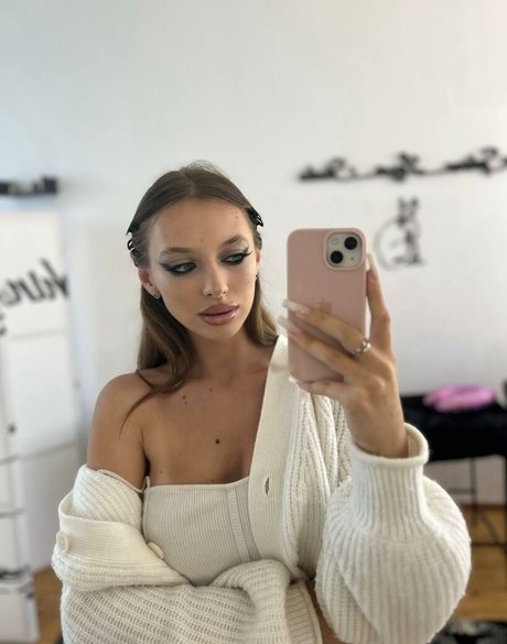 Sofibloom1 photo 6