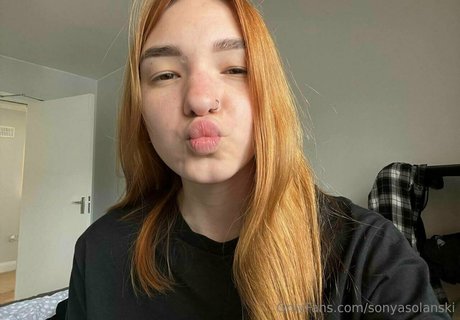 Sonyasolanski photo 114