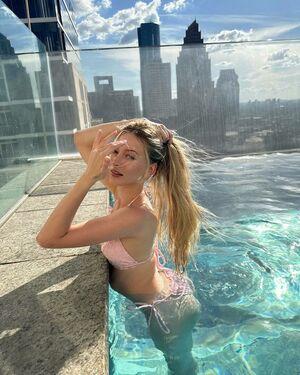 sophia.ilysm photo 287