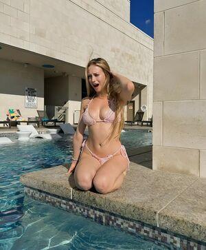 sophia.ilysm photo 344
