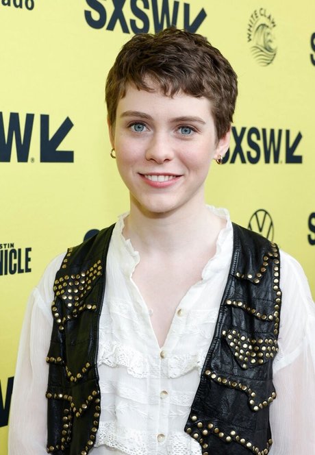 Sophia Lillis photo 6