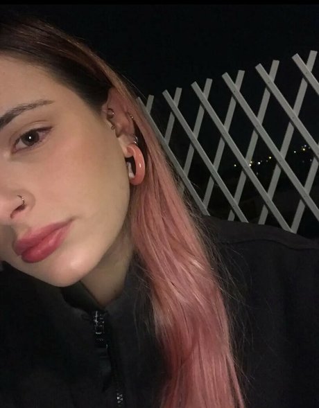 Sophia Zisi photo 1