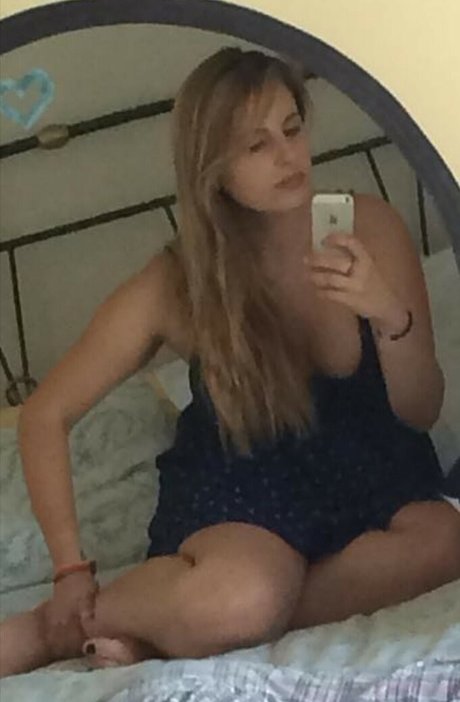 Sophia Zisi photo 2