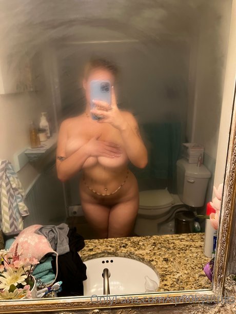 Sp00kytitties photo 302