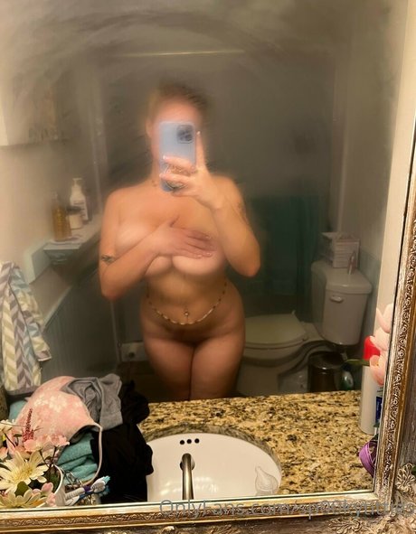 Sp00kytitties photo 569