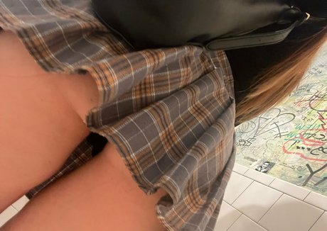 Sp00kytitties photo 620